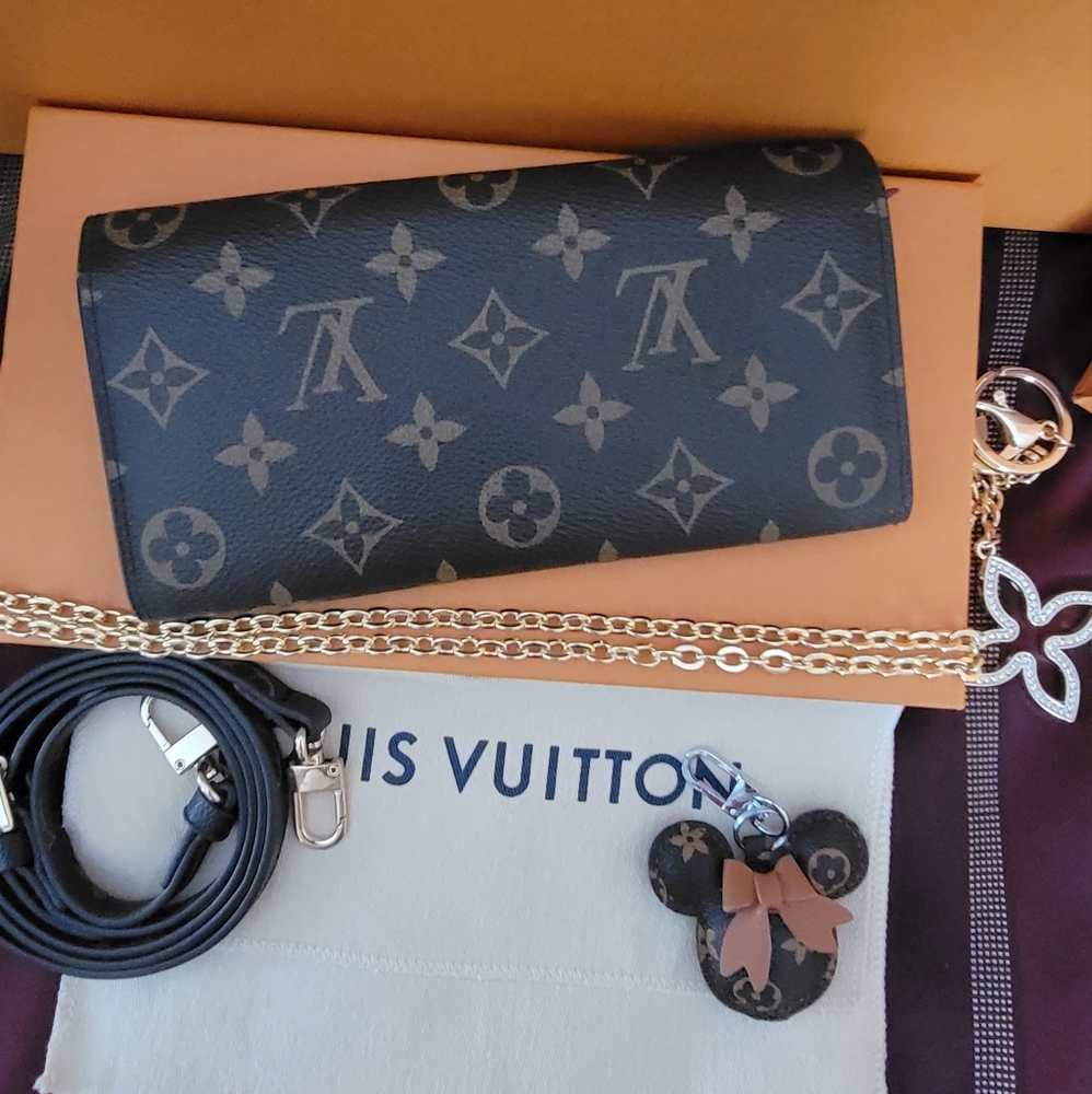 💜Louis Vuitton Monogram Emily Wallet💜 - Picture 5 of 17